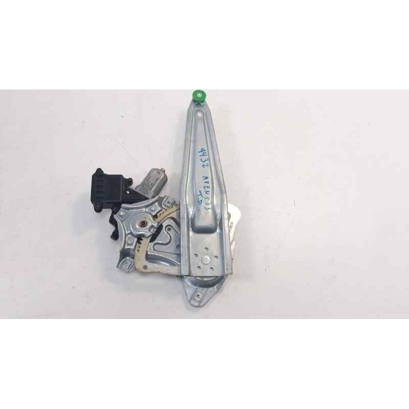 Recambio de elevalunas trasero derecho para toyota avensis (t27) 2.0 d-4d cat referencia OEM IAM 6983005130 111867 