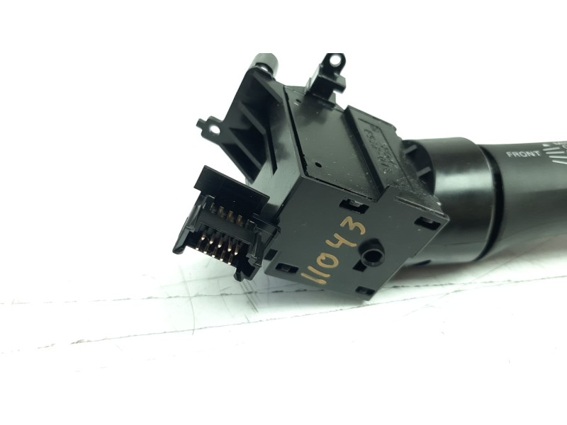 Recambio de mando limpia para mitsubishi outlander (gf0) phev kaiteki 4wd referencia OEM IAM 8612A031  