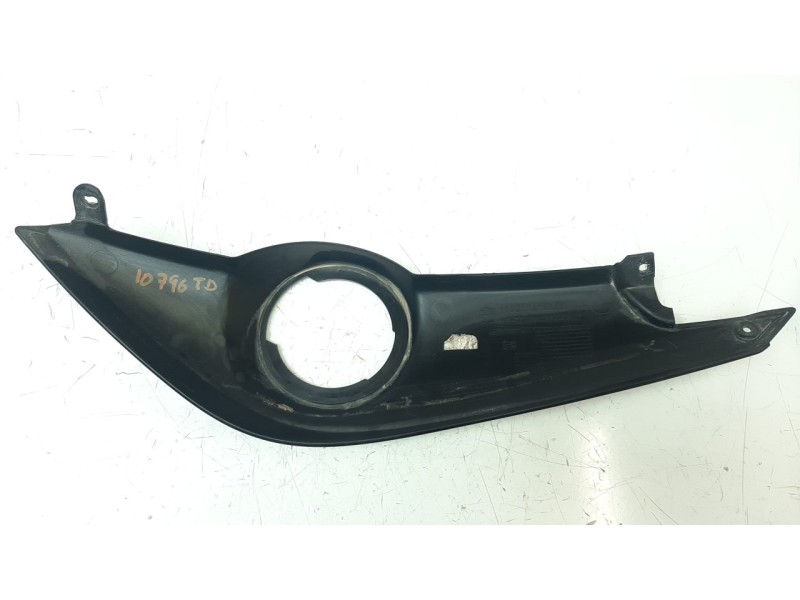 Recambio de moldura para bmw f 800 r referencia OEM IAM 46627678608  