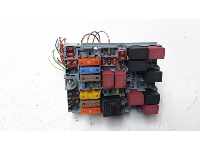 Recambio de caja reles / fusibles para fiat 500 x (334) 1.6 16v cat referencia OEM IAM 51987784  