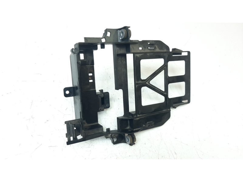 Recambio de moldura para bmw f 800 r referencia OEM IAM 61357689832  