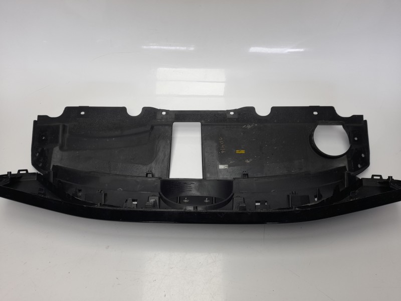 Recambio de rejilla delantera para hyundai ix35 1.7 crdi cat referencia OEM IAM 863512Y000  