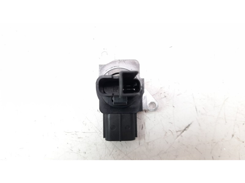 Recambio de caudalimetro para toyota avensis 1.8 16v cat referencia OEM IAM 222040V020  