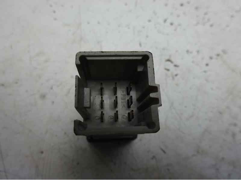 Recambio de warning para citroen xantia berlina 2.0 hdi exclusive referencia OEM IAM 9633066177  