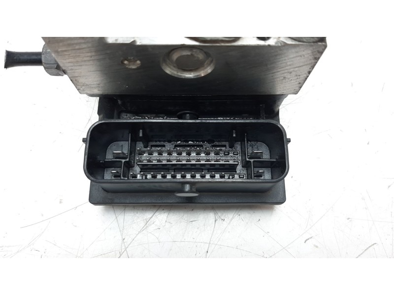 Recambio de abs para fiat nuova 500 (150) 1.2 cat referencia OEM IAM 51880815  