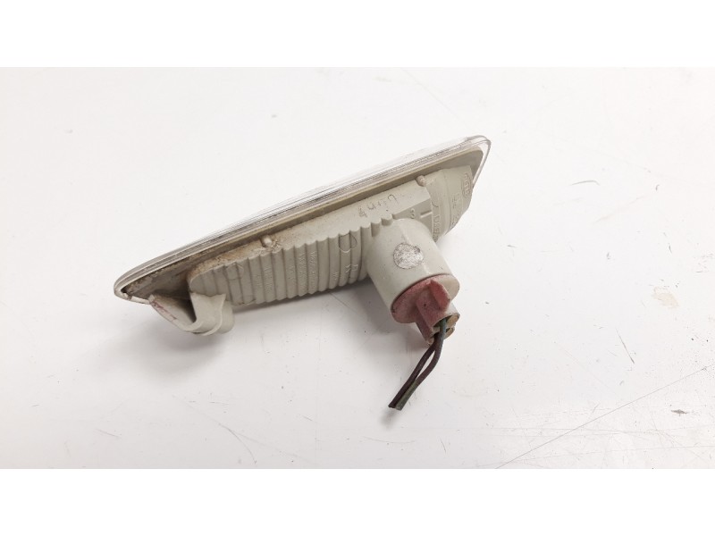 Recambio de piloto lateral derecho para opel astra j lim. enjoy referencia OEM IAM 13273104 103F16481330 OP4164141