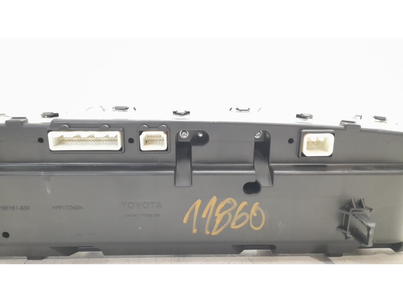 Recambio de cuadro instrumentos para toyota prius+ advance referencia OEM IAM 8380047F51  