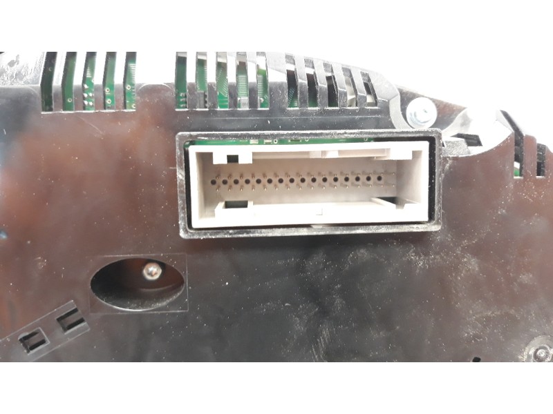 Recambio de cuadro instrumentos para audi q5 (8r) 2.0 16v tdi referencia OEM IAM 8R0920932  