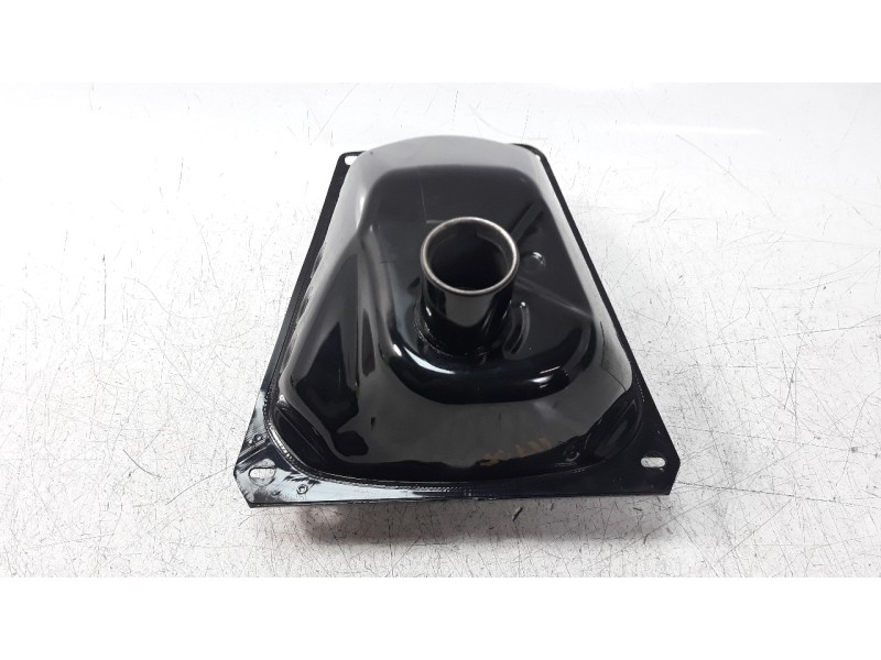 Recambio de deposito combustible para yamaha nmax nmax 125 referencia OEM IAM B2TF41100000  