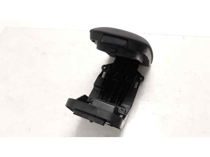 Recambio de apoyabrazos central para volvo v40 momentum referencia OEM IAM 31366331  