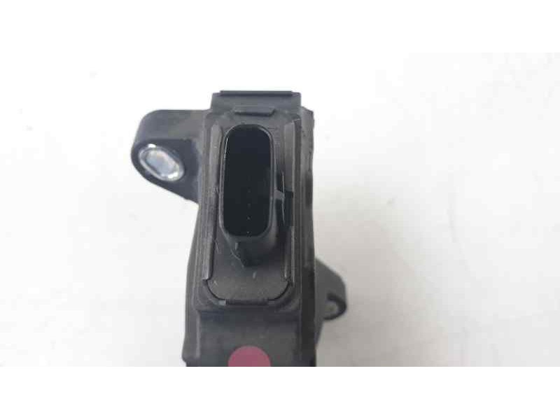 Recambio de potenciometro pedal para toyota avensis (t27) 2.0 d-4d cat referencia OEM IAM 7811002022  
