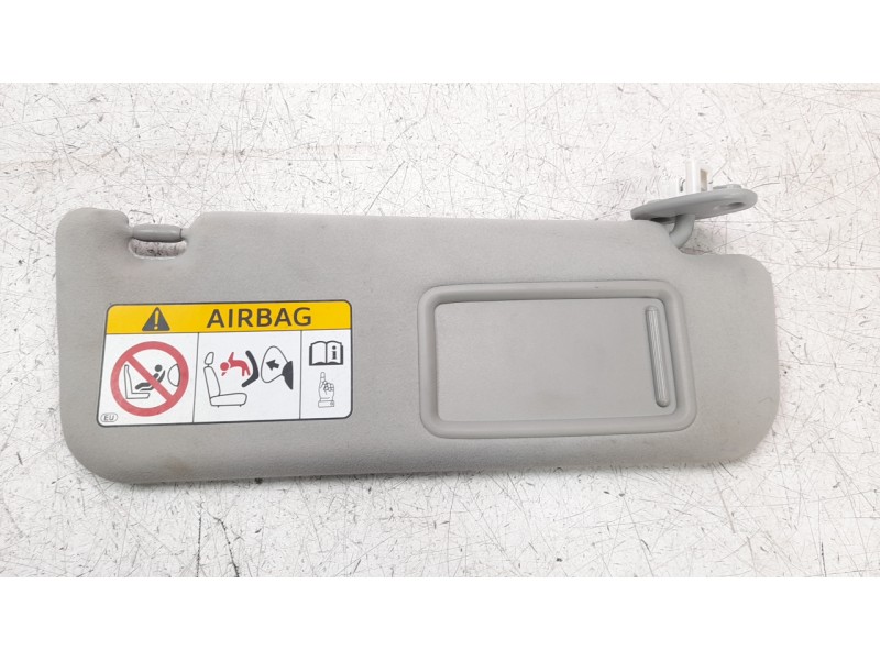 Recambio de parasol derecho para toyota prius+ advance referencia OEM IAM 7431047320B0  