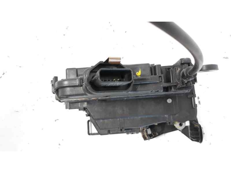 Recambio de cerradura puerta delantera derecha para renault captur zen referencia OEM IAM 805022764R CRDREN2764 