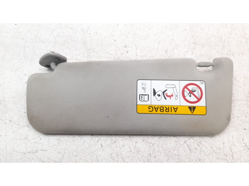 Recambio de parasol derecho para toyota prius+ advance referencia OEM IAM 7431047320B0  