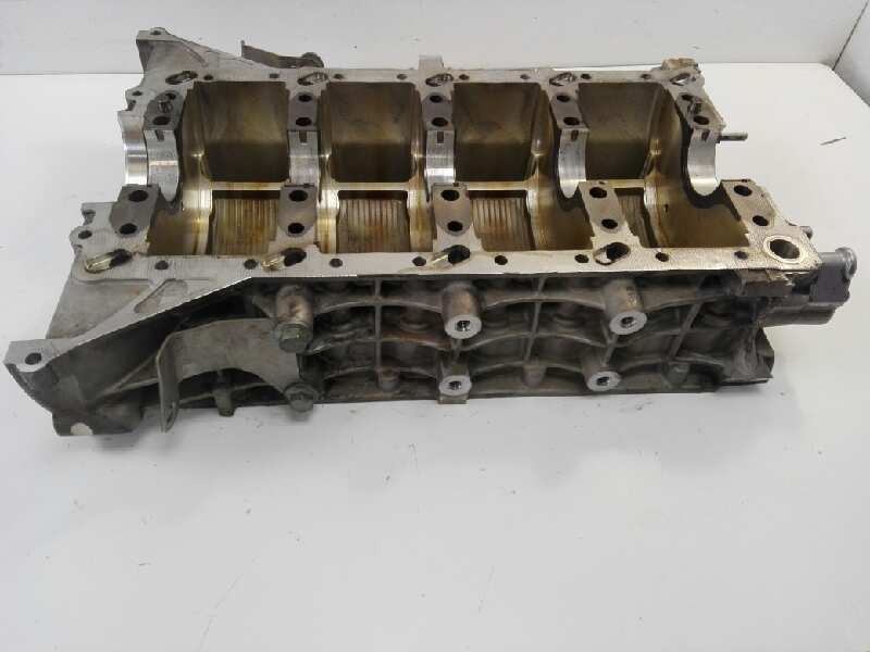 Recambio de carter para porsche cayenne (typ 9pa) 4.5 v8 cat referencia OEM IAM 948101118R 04194052207 M480081504112
