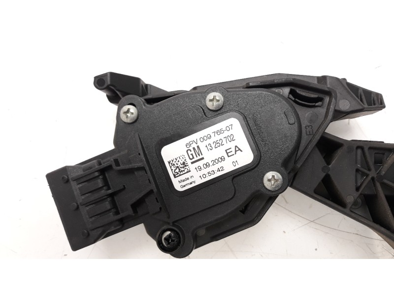 Recambio de potenciometro pedal para opel astra j lim. enjoy referencia OEM IAM 13252702 6PV00976507 