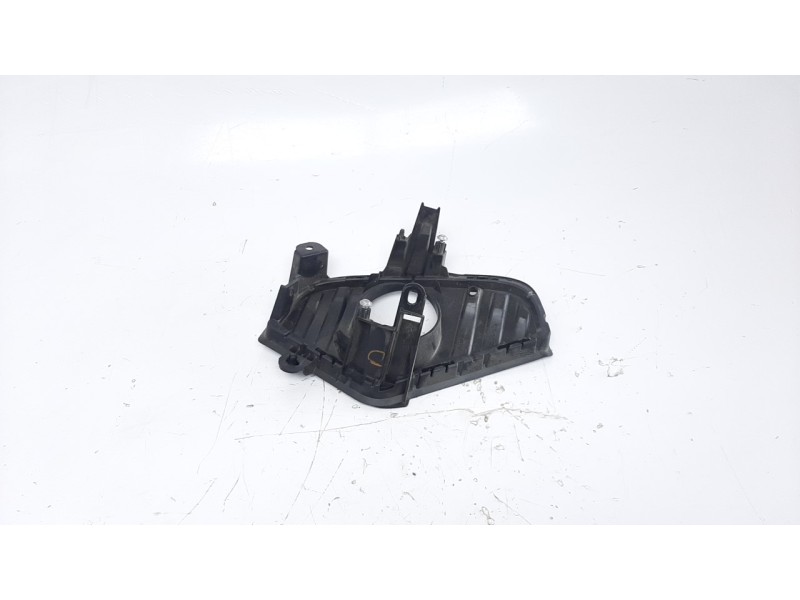 Recambio de rejilla paragolpes derecha para toyota rav4 hybrid 4x2 advance referencia OEM IAM 5212742190  