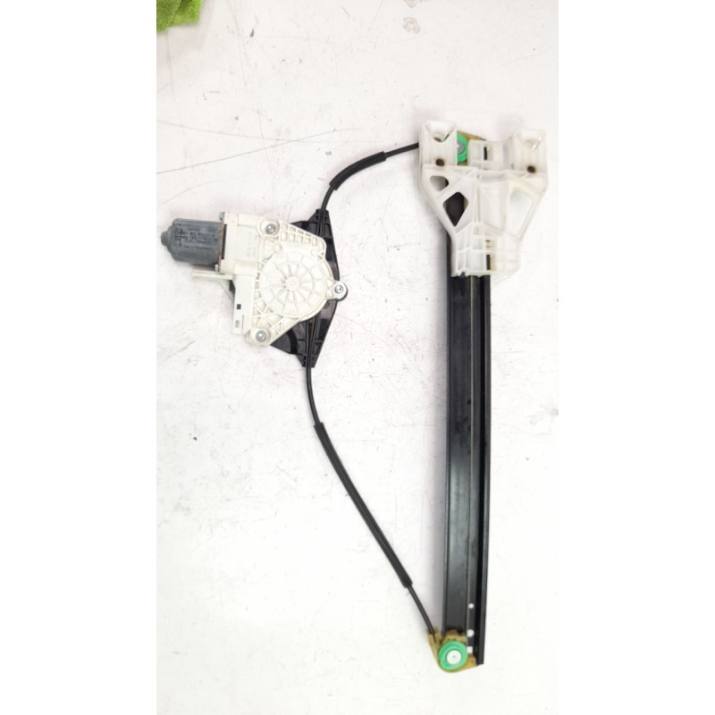 Recambio de elevalunas trasero izquierdo para audi q5 (8r) 2.0 16v tdi referencia OEM IAM 8R0839461E 106023025 113793