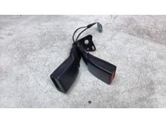 ENGANCHE CINTURON TRASERO IZQUIERDO 818170058R 818170058R 
