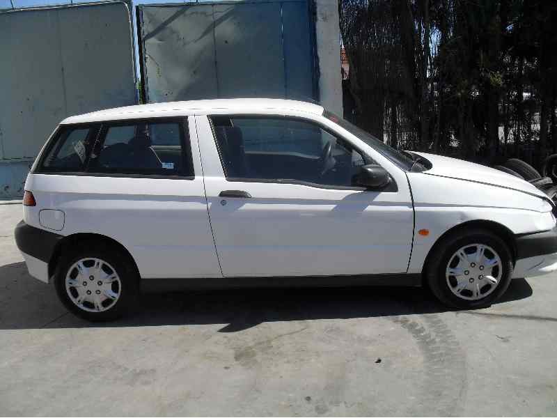 alfa romeo 145 del año 1996