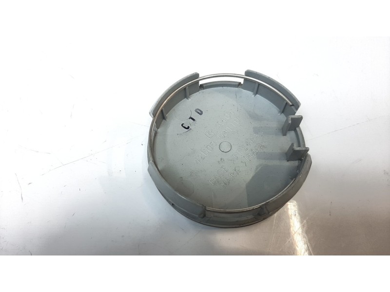 Recambio de tapacubos para toyota prius+ advance referencia OEM IAM 4260353110  