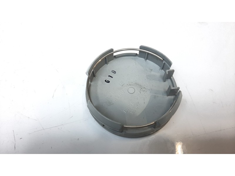 Recambio de tapacubos para toyota prius+ advance referencia OEM IAM 4260353110  