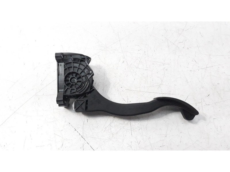 Recambio de potenciometro pedal para citroen c4 picasso shine referencia OEM IAM 86ET40  