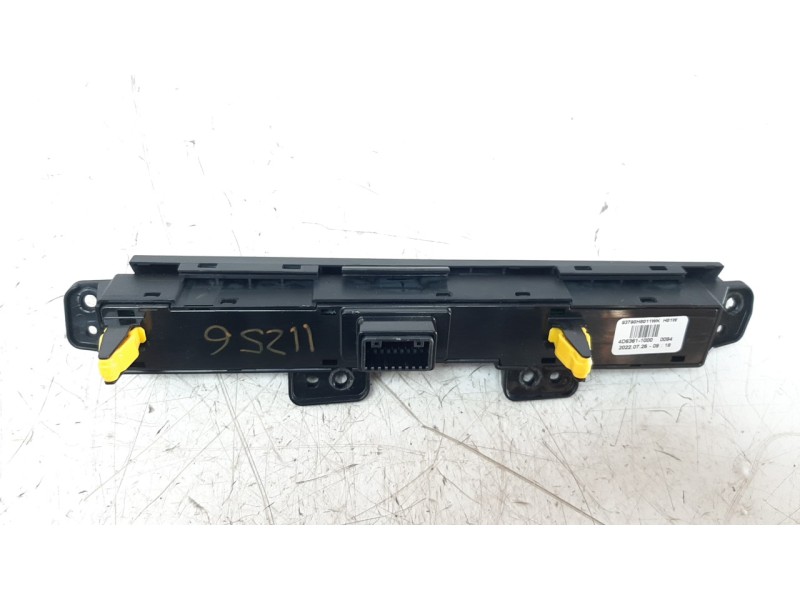 Recambio de warning para kia stonic (ybcuv) 1.0 tgdi cat referencia OEM IAM 93790H8011WK  