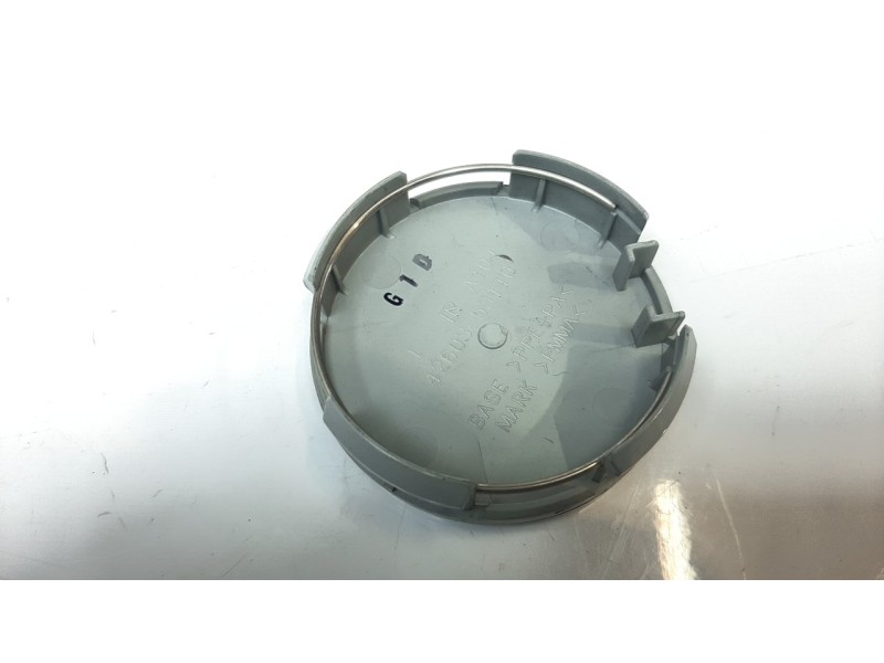 Recambio de tapacubos para toyota prius+ advance referencia OEM IAM 4260353110  
