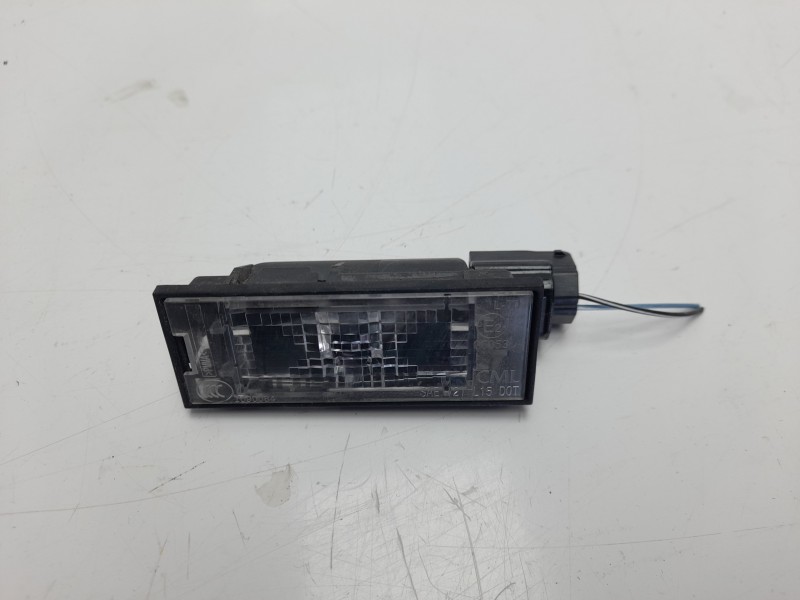 Recambio de piloto matricula para dacia sandero 0.9 tce cat referencia OEM IAM   