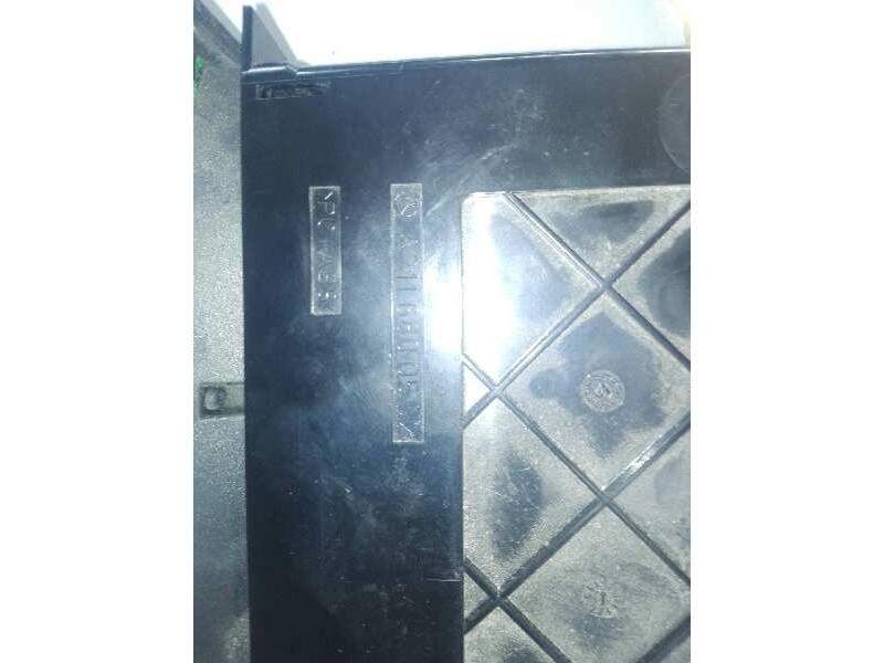 Recambio de warning para mercedes-benz clase e (w211) berlina 2.2 cdi cat referencia OEM IAM A2116800552  