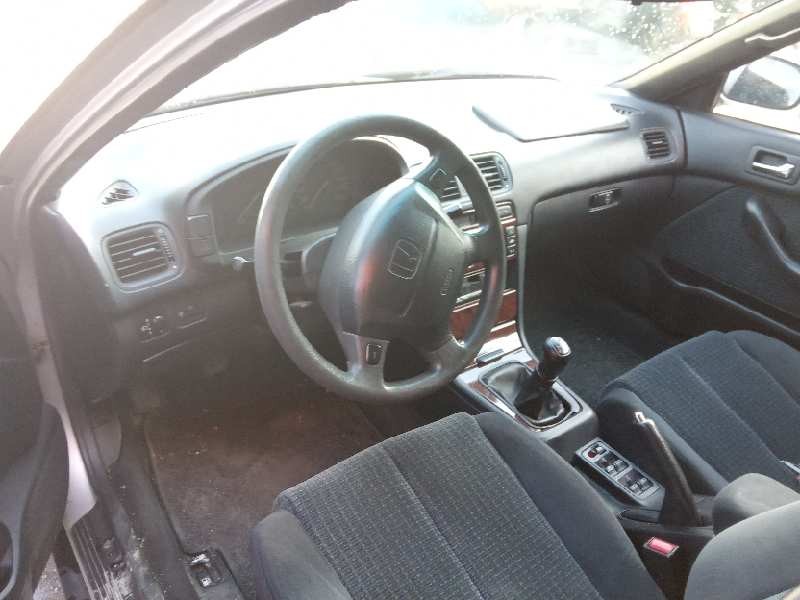 honda accord berlina (cc/ce) del año 1998