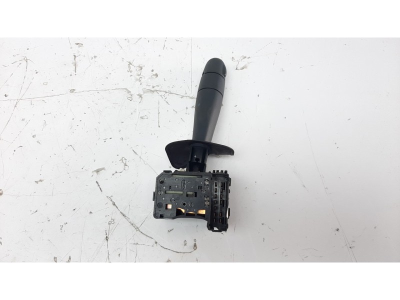 Recambio de mando limpia para renault kangoo (f/kc0) 1.9 diesel referencia OEM IAM 8200077622  