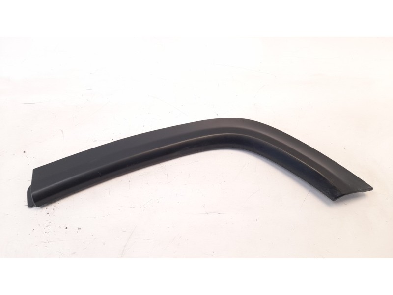 Recambio de aletin trasero izquierdo para jeep compass ii 2.0 m-jet cat referencia OEM IAM 5XQ89RXF  