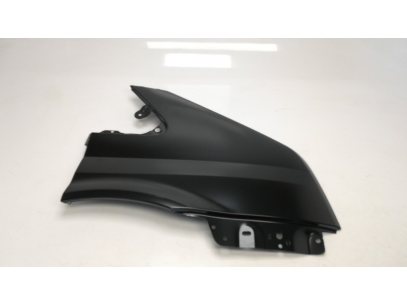 Recambio de aleta delantera derecha para ford transit caja cerrada ´06 referencia OEM IAM 1370600 109104011 FD9123003