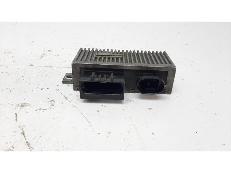 Recambio de caja precalentamiento para renault kangoo (f/kc0) 1.9 diesel referencia OEM IAM 7700111525  