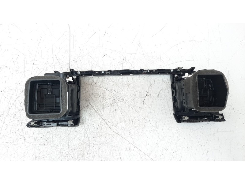 Recambio de rejilla aireadora para kia stonic (ybcuv) 1.0 tgdi cat referencia OEM IAM 84740H8AEDFHS  