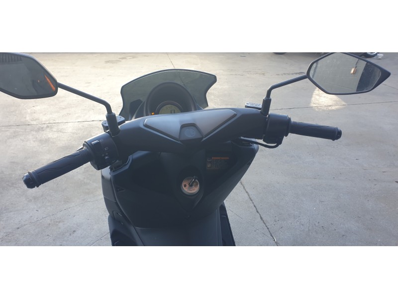 Recambio de manillar para yamaha nmax nmax 125 referencia OEM IAM 2DPF6110000  