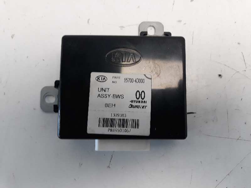 Recambio de modulo electronico para kia carnival 2.9 crdi vgt active referencia OEM IAM 957004D000  