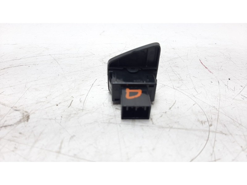 Recambio de mando elevalunas delantero derecho para fiat nuova 500 (150) 1.2 cat referencia OEM IAM 735450602  