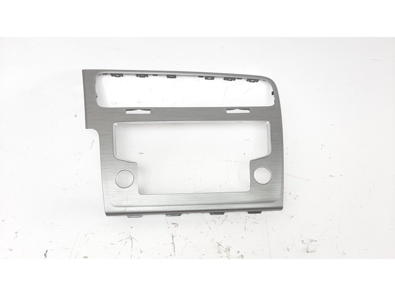 Recambio de moldura para volkswagen golf vii lim. 1.6 16v tdi dpf referencia OEM IAM 5G1819743  