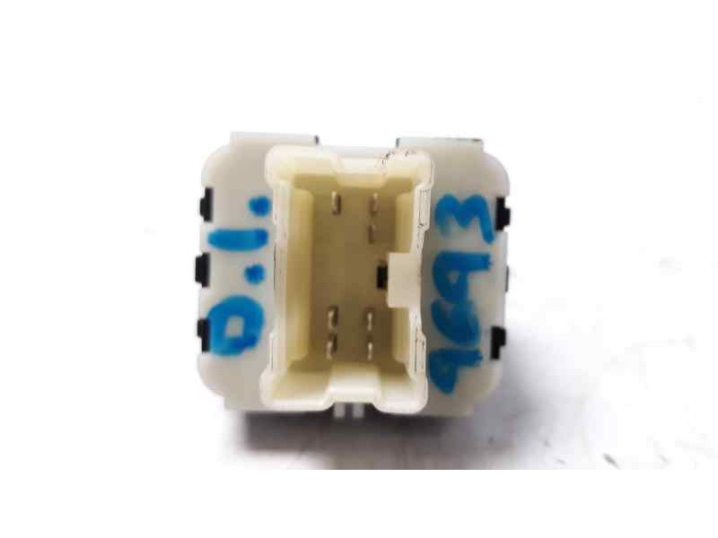 Recambio de mando elevalunas delantero izquierdo para renault captur zen referencia OEM IAM 254118044R  