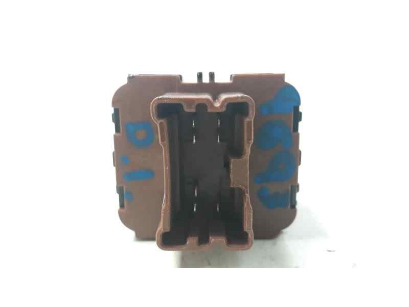 Recambio de mando elevalunas delantero izquierdo para renault captur zen referencia OEM IAM 254118044R  