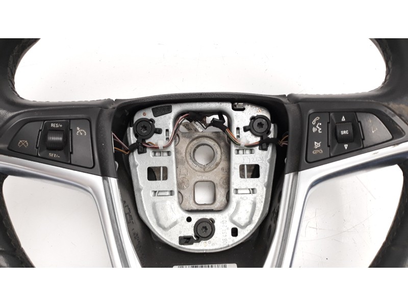 Recambio de volante para opel astra j lim. enjoy referencia OEM IAM 13305818  