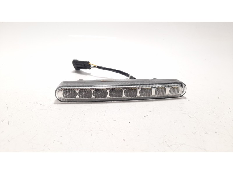 Recambio de piloto delantero izquierdo para ligier js50 js50 referencia OEM IAM VSP1409160  