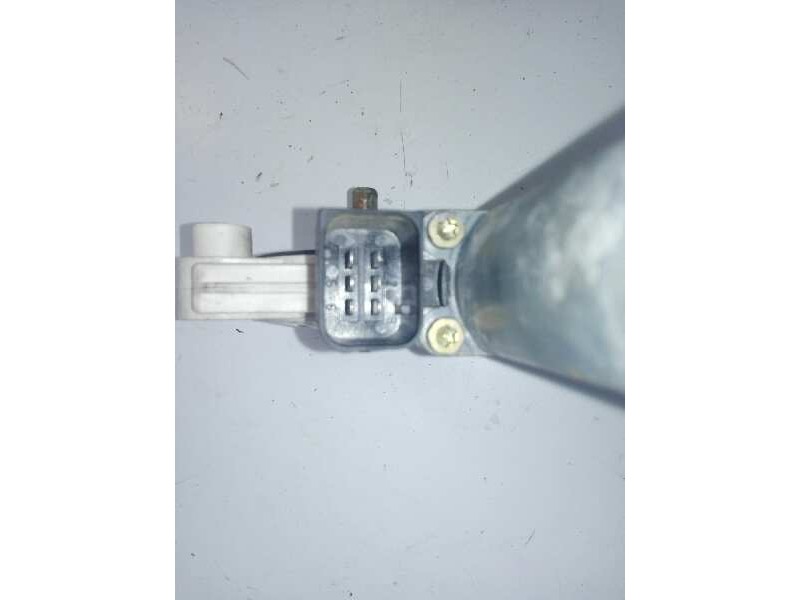 Recambio de motor elevalunas trasero izquierdo para mercedes-benz clase e (w211) berlina 2.2 cdi cat referencia OEM IAM A2118202