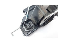 Recambio de cerradura puerta trasera izquierda para ssangyong rodius 2.0 td cat referencia OEM IAM 7131021004   2