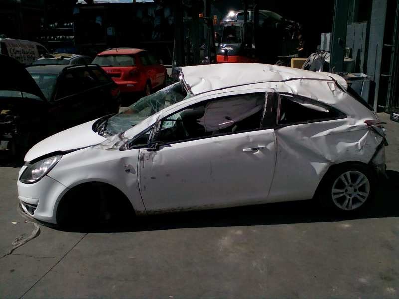 opel corsa d del año 2010