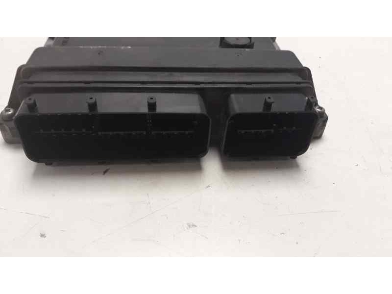 Recambio de centralita motor uce para toyota verso advance referencia OEM IAM 896610F150 MB2759000312 