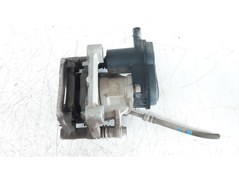 Recambio de pinza de freno trasera derecha para hyundai tucson referencia OEM IAM 58230N7600  